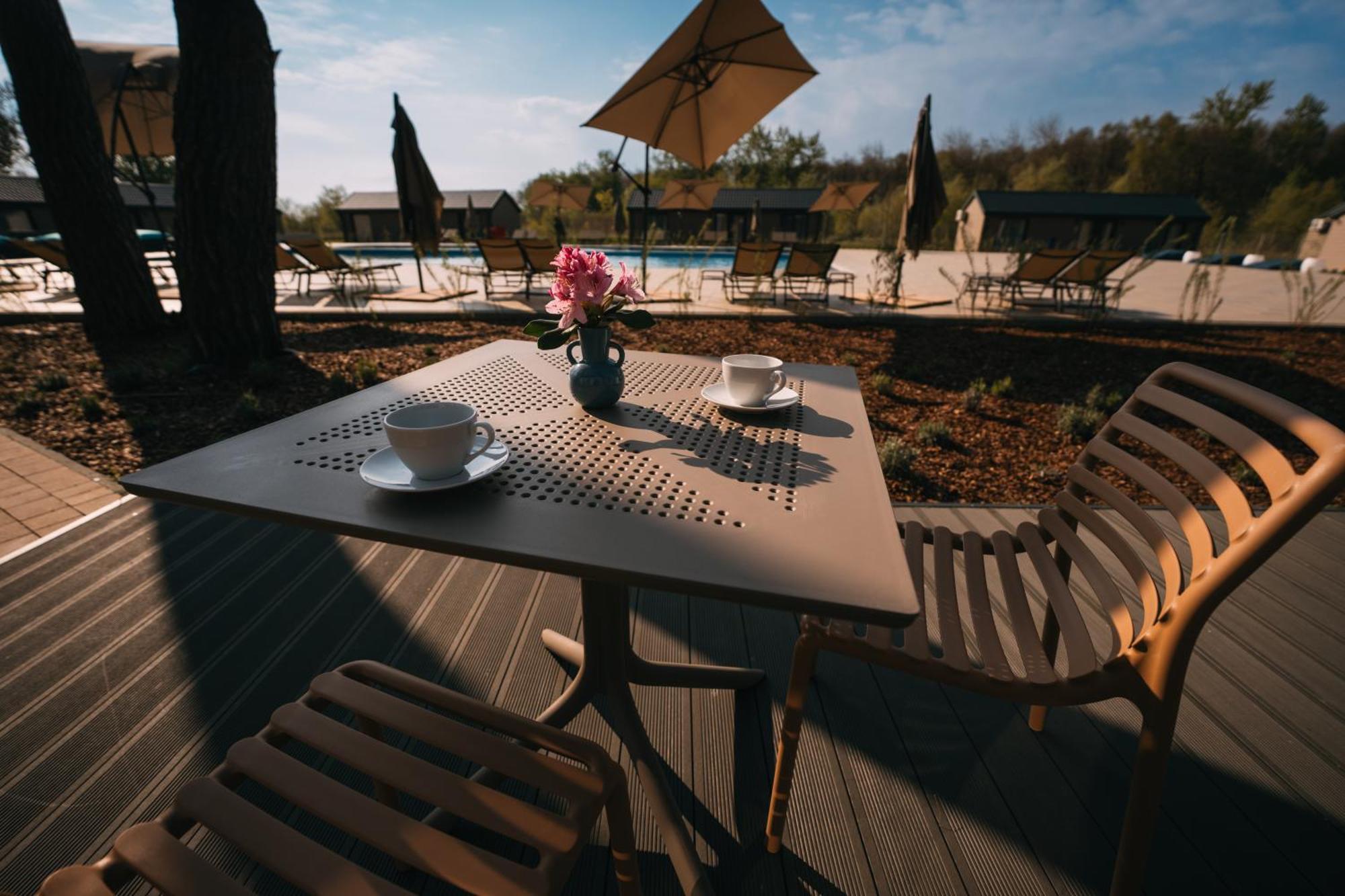 Folga Resort Mrzeżyno Buitenkant foto